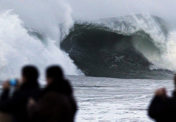 Llegó el invierno ¿Qué traje de surf necesito? La importancia de elegir un buen traje de surf